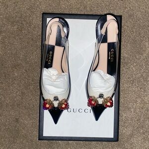 Gucci bamboo kitten heels